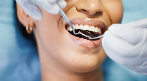 Dentist for Dental Trauma in OR